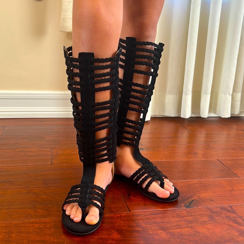 Gladiator sandals for girls by Joyfolie. Youth 3.